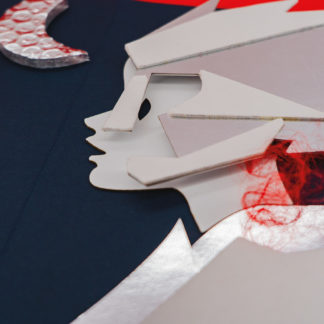 zoom sur une illustration tactile, gros plan sur les visages des 2 personnages principaux